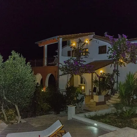 Piveta *